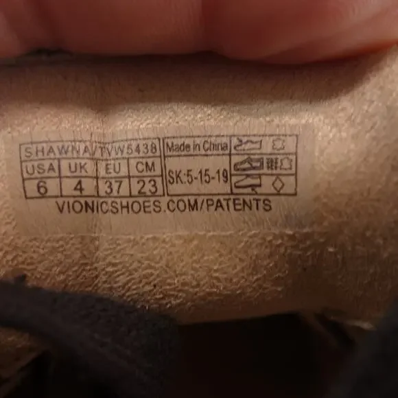 Vionic Women's Size 6 Water Resistant Bootie Comfort Zip Side Boot #242 - Picture 12 of 12